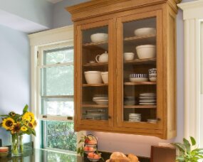 14-03 Wood : Quartersawn White Oak; Finish : Burnt Umber with Van Dyke glaze; Door Style : Providence; Face Frame : Square Inset